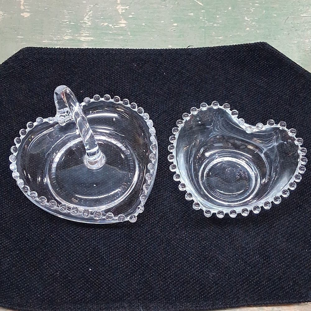 Vintage‎ Inperial Candlewick heart shaped glass trinket or candy dishes.Set 2.